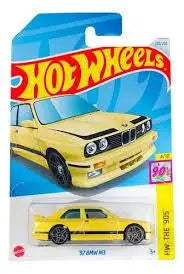 Hot Wheels ’92 BMW M3 Amarillo Mi tienda