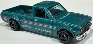 Hot Wheels 1975 Datsun Sunny Truck (B120) | Pickup Japonesa Clásica coleccionables Alonso